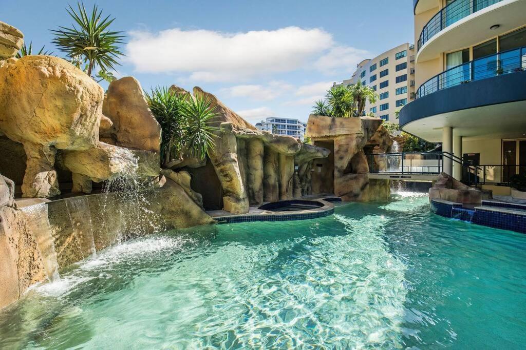 Gem In The Heart Of Mooloolaba - Landmark Resort Екстериор снимка